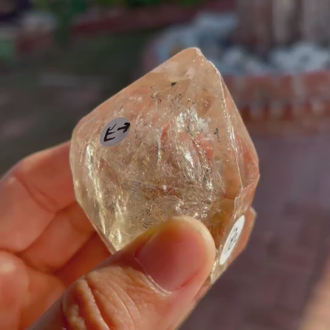 Tibetan Enhydro Quartz Crystal: Ancient Water, Moving Bubble, Rainbow Inclusions
